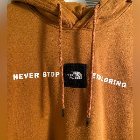 North Face Sweatshirt - Picture 2 of 3